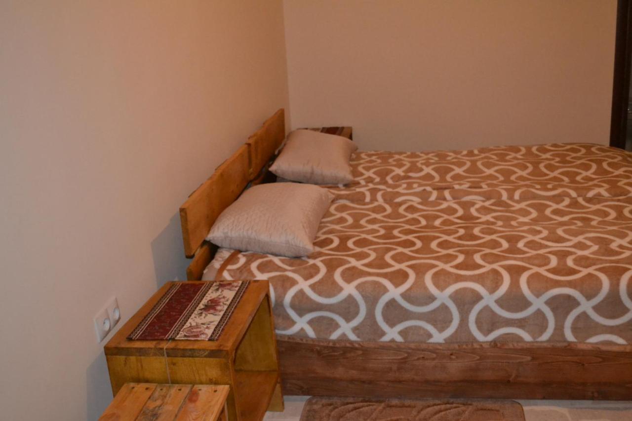 Bjnihouse, Guest House Екстериор снимка