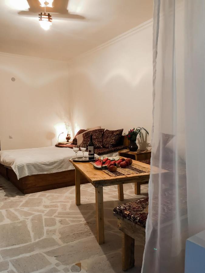 Bjnihouse, Guest House Екстериор снимка